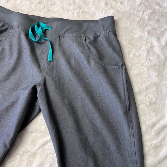 FIGS Technical Collection Gray Scrub Pants Straight Leg Drawstring Pockets L - Picture 7 of 8